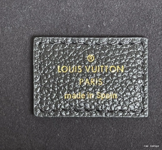 Cheap VUITTON GRAND LOUIS PALAIS 0815